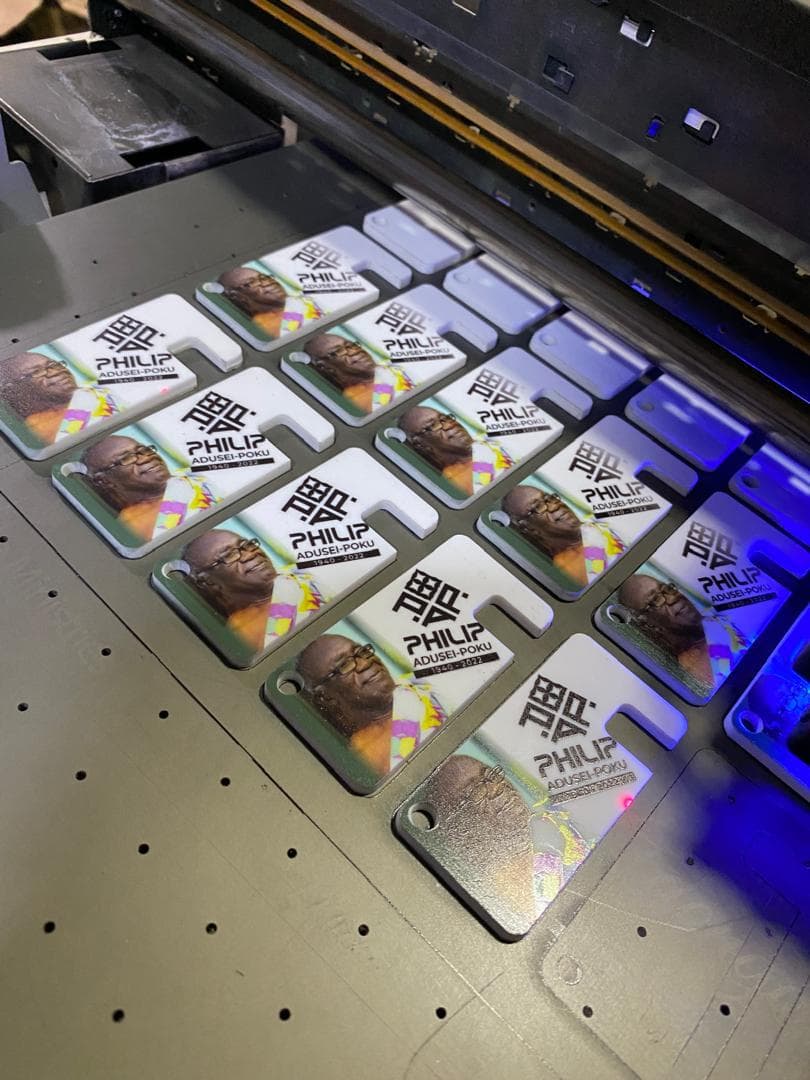 UV-printed commemorative plaques in production