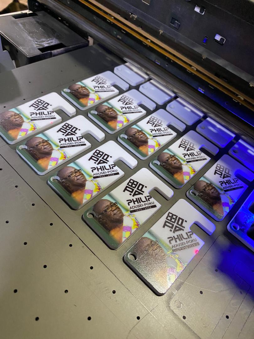 UV-printed commemorative plaques in production